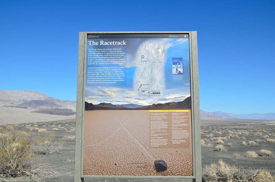 HJS_3900.JPG - The Racetrack sign at the road junction of Uhebehe Crater and The Racetrack