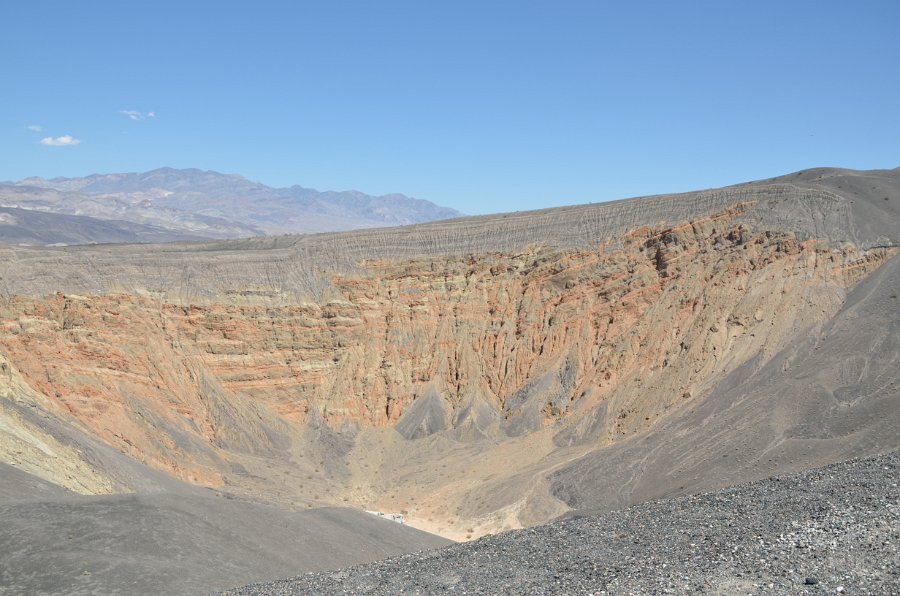 HJS_4129.JPG -  Uhebehe Crater
