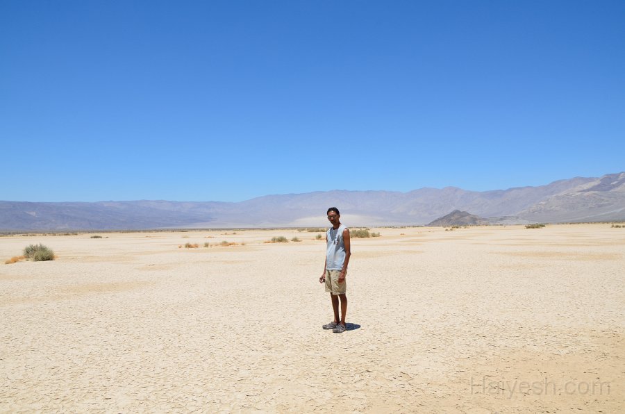 HJS_4507.JPG - Dried up valley of Panamint Springs