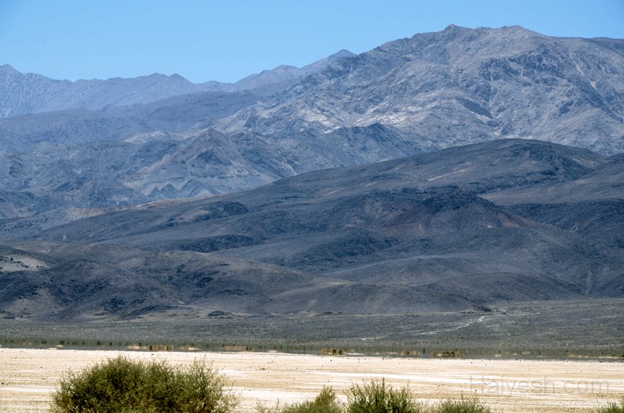HJS_4516.JPG - Panamint Springs  - Valley and mountains