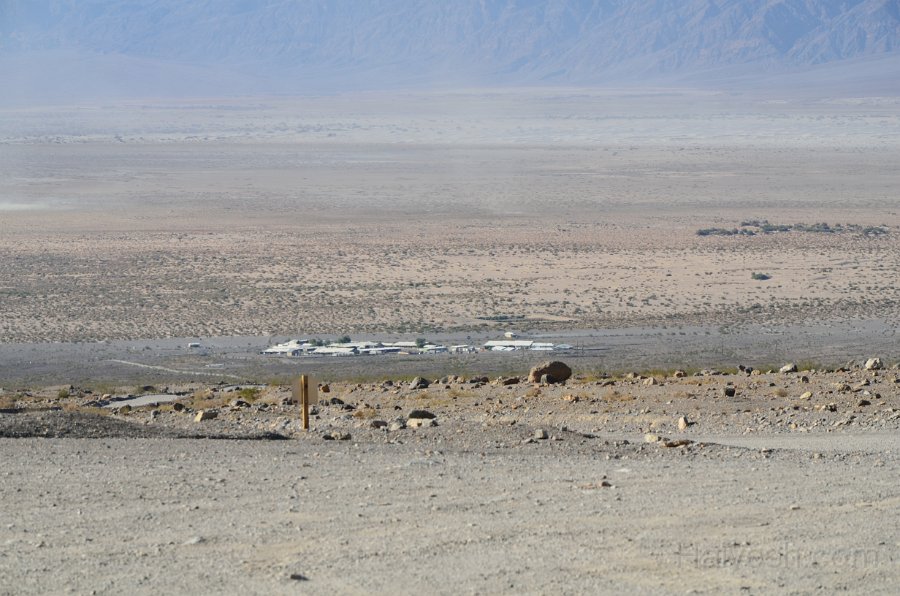 HJS_4567.JPG - Mosaic Canyon - view of Stovepipe Wells Village